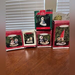 Hallmark Keepsake Ornaments Lot of 4 Frosty Friends